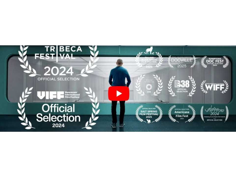 IN PERSON AND VIA WEB
The mind is not an algorithm: the role of AI in decision-making (with networking cocktail)