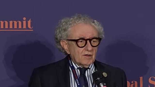 Leadership: the essentials