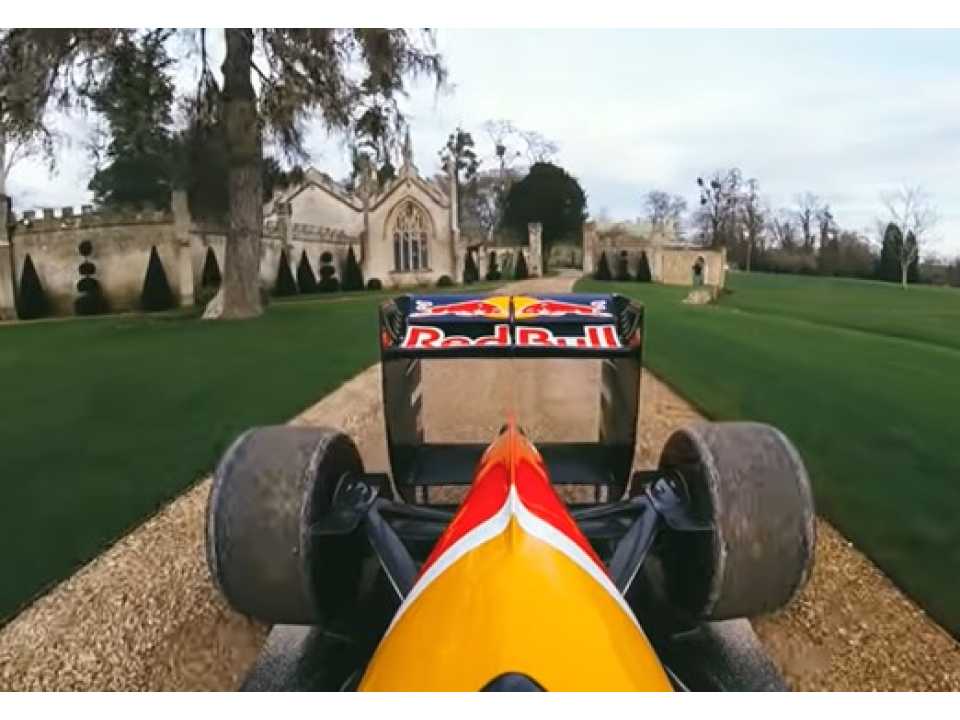 The F1 Scrum with Daniel Ricciardo and Bath Rugby Club